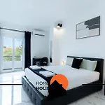 #266 Luxury Jacuzzy & Premium Villa