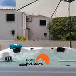 #266 Luxury Jacuzzy & Premium